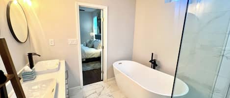 Towels, toilet paper