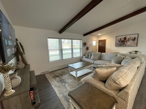 スマートテレビ、暖炉