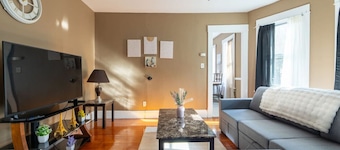 Charming Chicopee Getaway