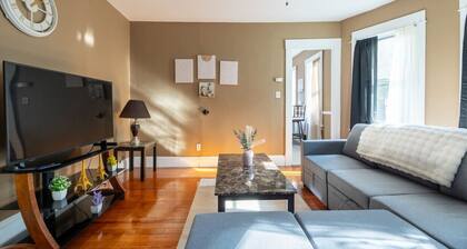 Charming Chicopee Getaway