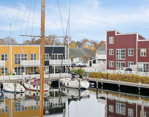 Cozy holiday home at Øer Maritime Ferieby