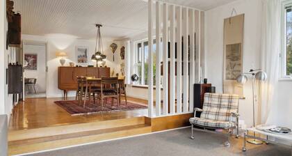 Large summer house in Bandholm on.