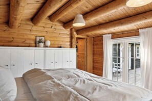 5 soverom, strykejern/-brett og wi-fi (inkludert)