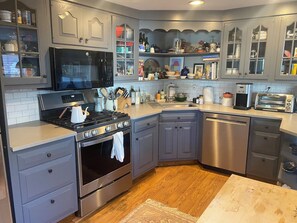Private kitchen - Charming home in the heart of the Stockade (Schenectady)