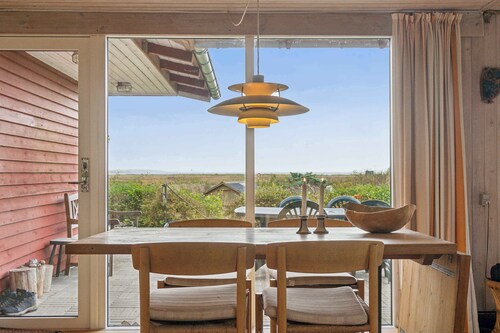 Cozy summer house with view to the see and nature