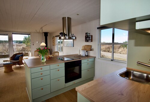Schönes Ferienhaus auf einem Naturgrundstück