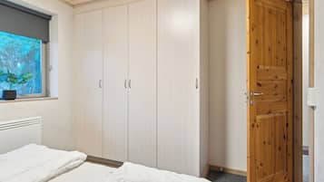 2 bedrooms, free WiFi