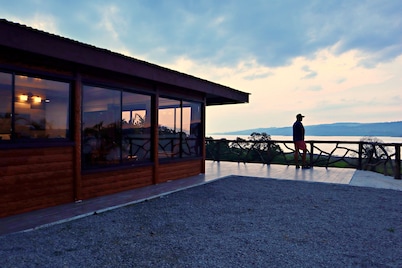 Arenal Love Cabin, with volcano & lake views