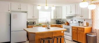 Charming Mountainview Home