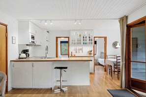 Réfrigérateur, four, plaque de cuisson, lave-vaisselle