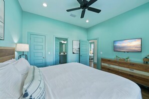 8 bedrooms, free WiFi, bed sheets
