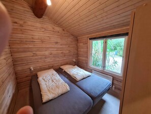 4 bedrooms, free WiFi
