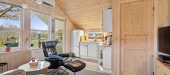 Cozy holiday cabin near Grindsted