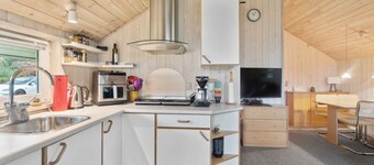 Cozy holiday cabin near Grindsted