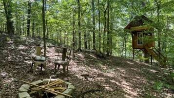 Enceinte de lâhĂ©bergement