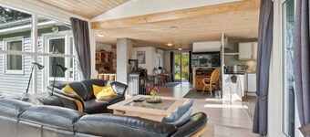 Lovely cottage with view of the Limfjord