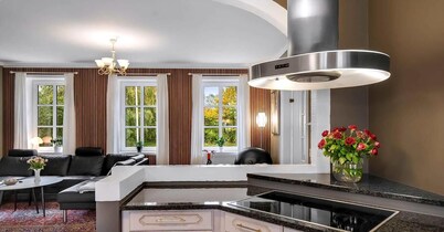 Spacious house with room for relaxation and play