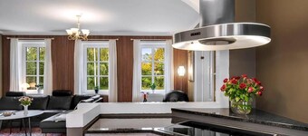 Spacious house with room for relaxation.