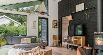 Scenic summer house in Asserbo