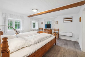 4 habitaciones, tabla de planchar con plancha y wifi gratis