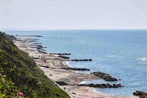 Beach - Idyllic summer house close to beach and forest (Tisvildeleje)