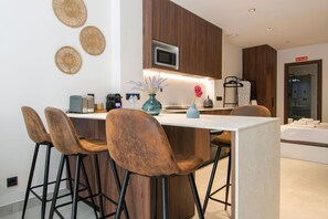 Dining - Perfect Getaway: Studio for 3 in Valencia (Valencia)