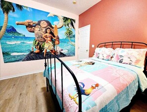 4 habitaciones, tabla de planchar con plancha, wifi y ropa de cama