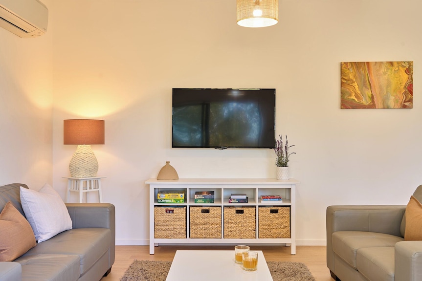 Gumleaf - Freycinet Holiday Houses - Coles Bay