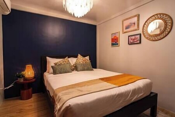 2 bedrooms, WiFi, bed sheets