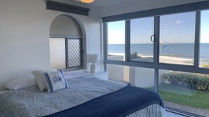 4 bedrooms, WiFi, bed sheets