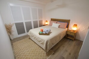 2 soverom, strykejern/-brett, wi-fi og sengetøy