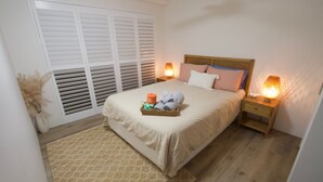 2 slaapkamers, een strijkplank/strijkijzer, wifi, beddengoed