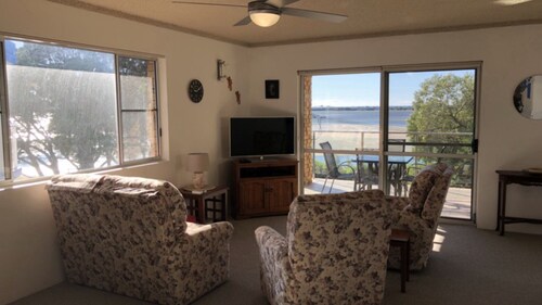 Sorrento Unit 5 Golden Beach