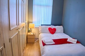 2 Schlafzimmer, Bügeleisen/Bügelbrett, WLAN, Bettwäsche