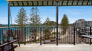 Property grounds - Lowanna U8  Waterfront at Bulcock Beach (Golden Beach)