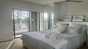 3 bedrooms, iron/ironing board, bed sheets - Shelley Point U8 Relax & Unwind By Kings Beach (Kings Beach)