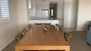 Dining - THE ENTRANCE UNIT 14 (Currimundi)