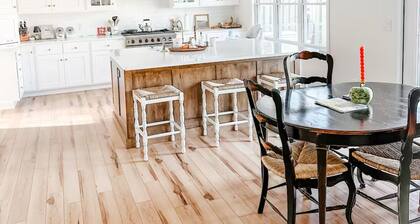 Charming 4-bedroom house close to Indiana University campus