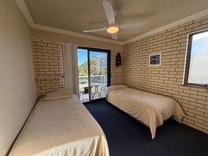 2 bedrooms, bed sheets