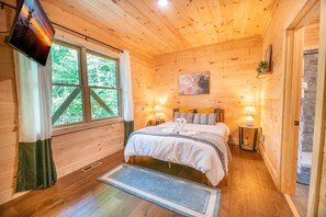 2 chambres, bureau, fer et planche à repasser, lit parapluie