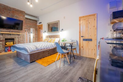 Luxury Studio - Free Parking - Great Location