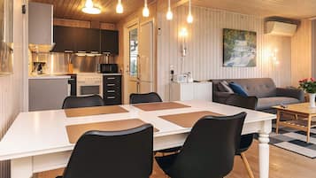 House | Dining