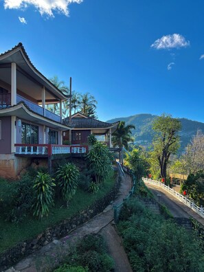 Bungalow Air Room | Free WiFi - Maesalong Villa (Mae Fa Luang)