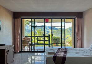 Standard Twin Air Room | Free WiFi - Maesalong Villa (Mae Fa Luang)