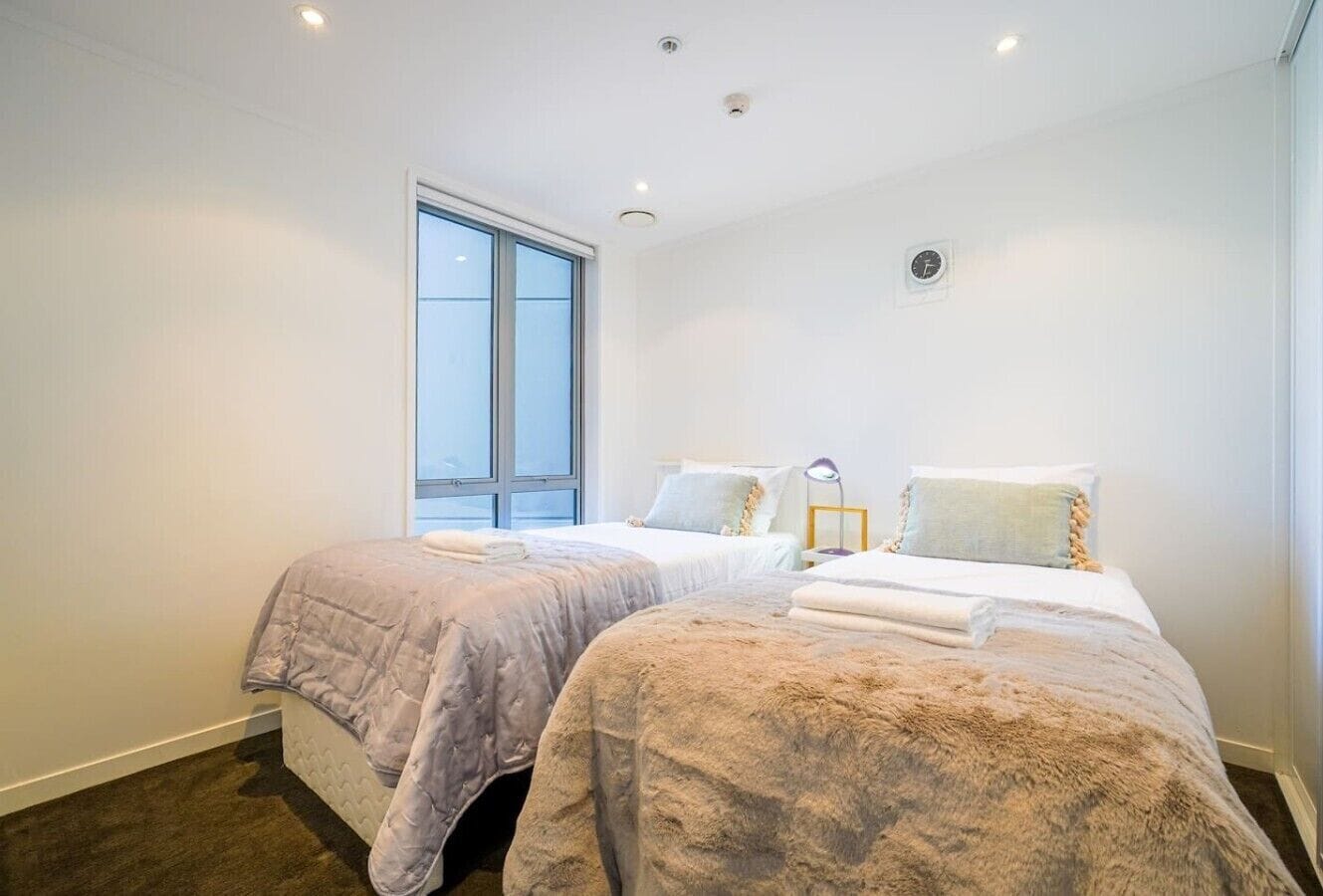 2 bedrooms, WiFi (free), bed sheets