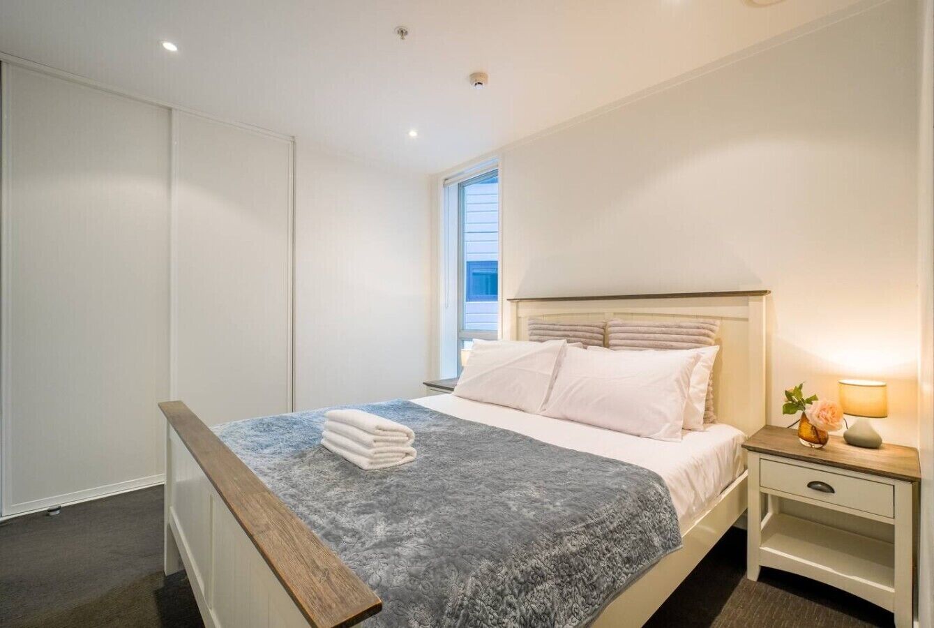 2 bedrooms, WiFi (free), bed sheets