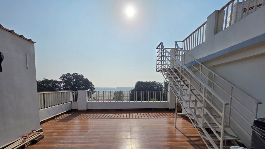Narayans Residency