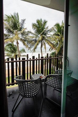 Balcony - MOI Induruwa by DBI (Induruwa)