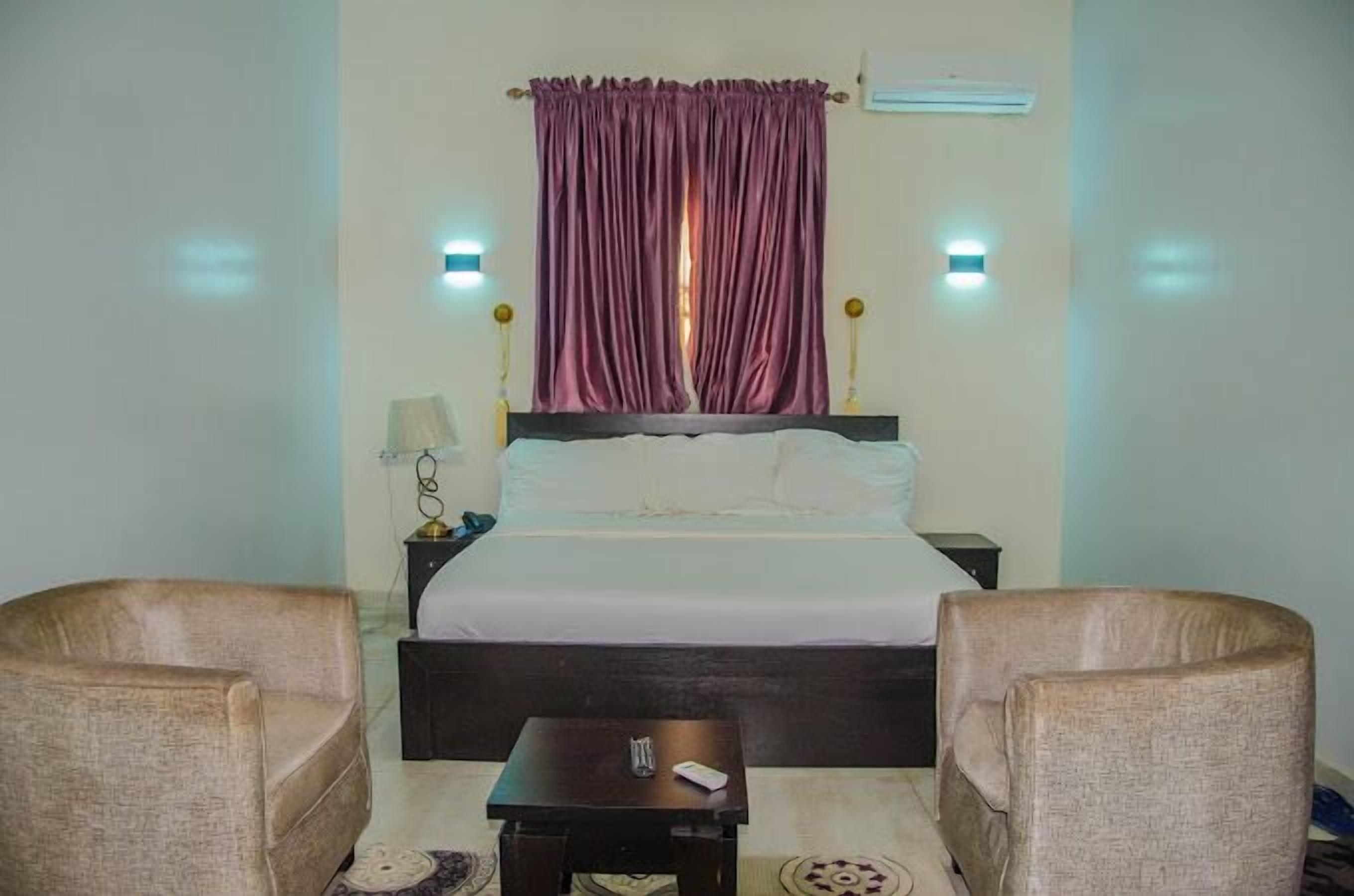 Chambre Deluxe, balcon, vue ville | Bureau, espace de travail pour ordinateur portable, Wi-Fi gratuit