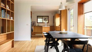 Dining - Mple House Daylesford (Daylesford)